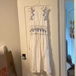 Zara white and blue embroidered dress size small